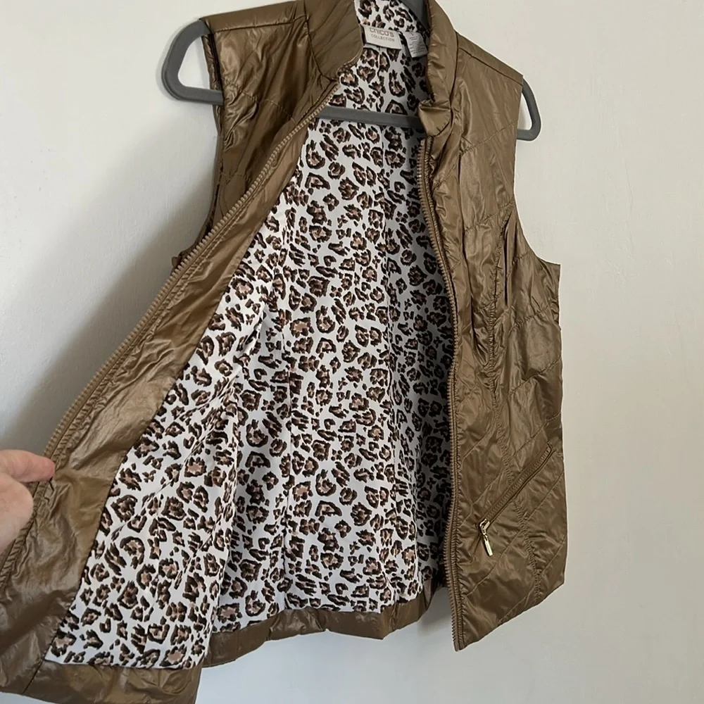 EUC Chicos 1 Gold Vest with animal print inside - Picture 4 of 6